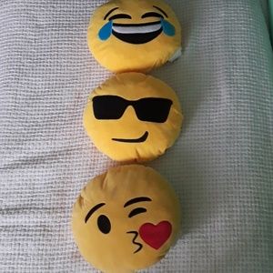 3 emoji pillows